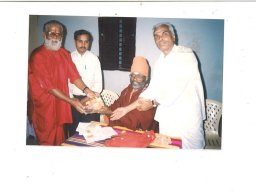 SWAMY MEETING PHOTOS - 02.01.2002